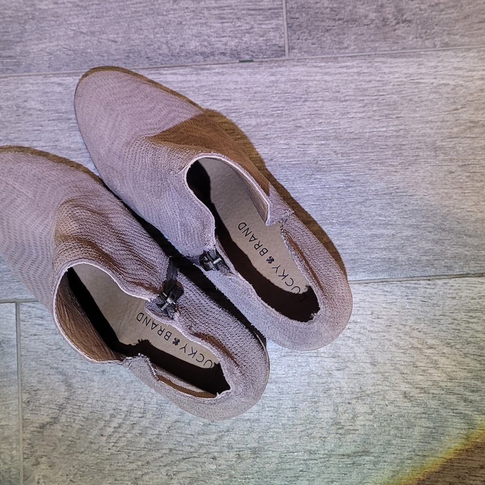 Lucky Brand Women's Taupe Ankle Boots - Picture 7 of 7